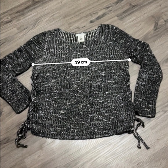 American Eagle Ladies S Black & White Side-Laced Sweater - Picture 15 of 16